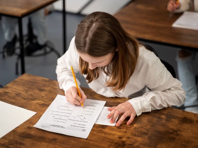 Student taking mock test